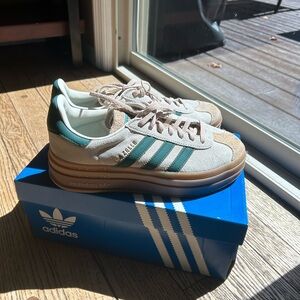 Adidas Gazelle Bold Magic Beige Collegiate Green